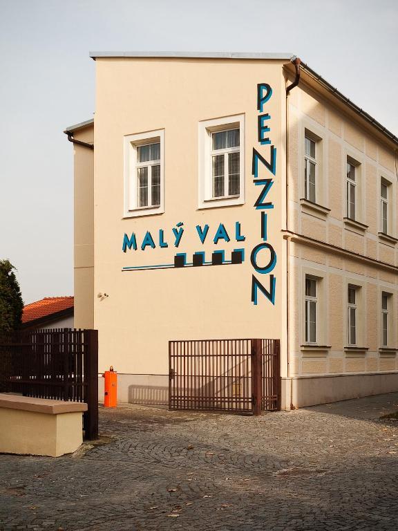 Penzion Maly Val Kroměříž Екстериор снимка